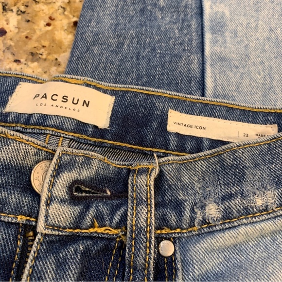 Brand New Condition PacSun Vintage Jeans Size 22 - Picture 4 of 8